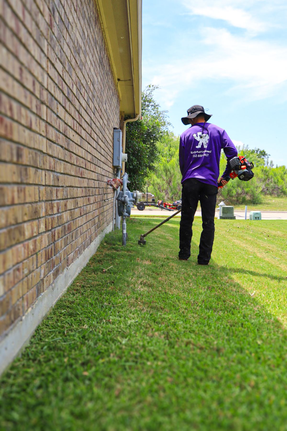 Keep Austin Mowed lawn care work